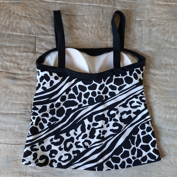Miraclesuit swim top size 14 - Picture 4 of 14